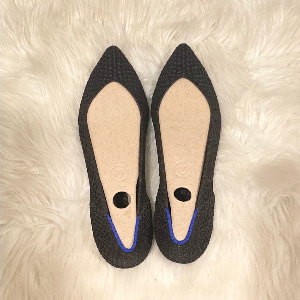 Rothys Black Honeycomb Pointed Flats